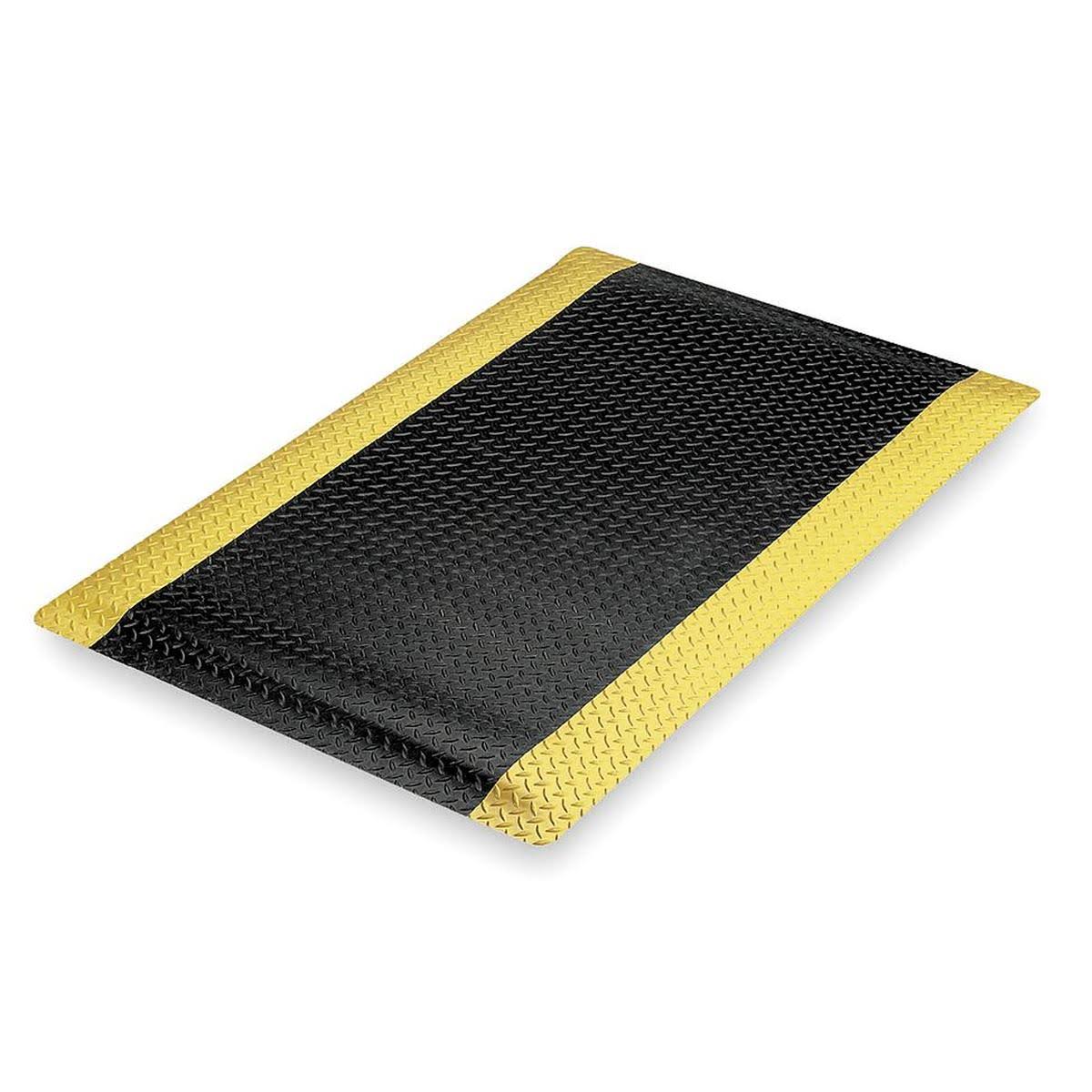 Black Yellow Antifatigue Mat 3 ft x 5 ft I66229