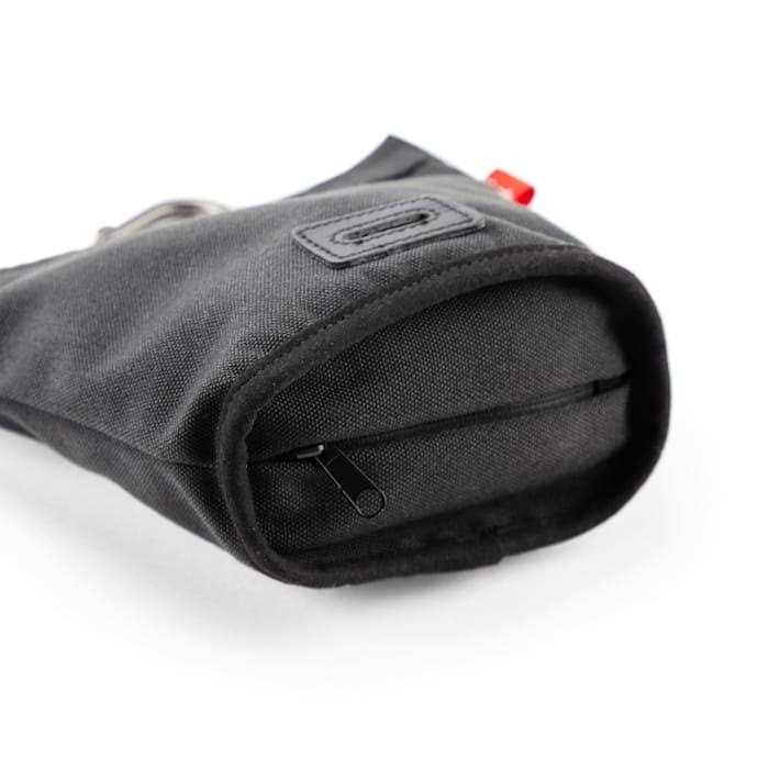 Dog Treat Bag & Dispenser Z5422