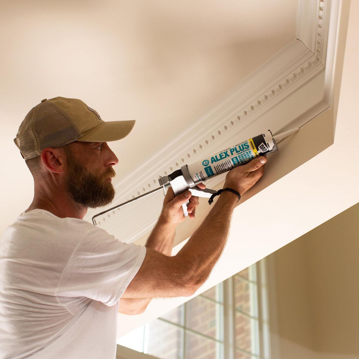 White Acrylic Latex Silicone Caulk T47708