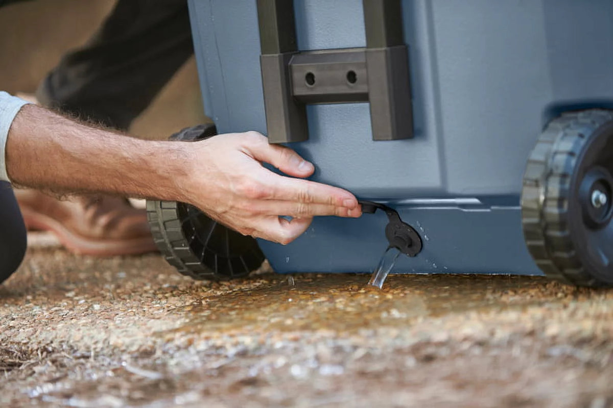 Wheeled Cooler L524662