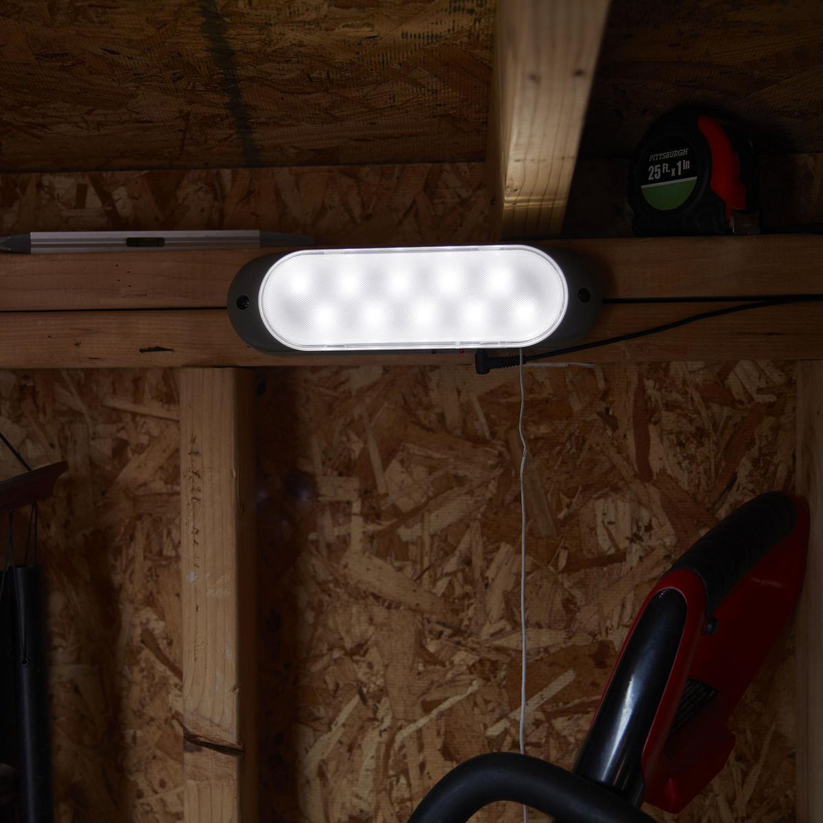 80 Lumen LED Solar Shed Light C935