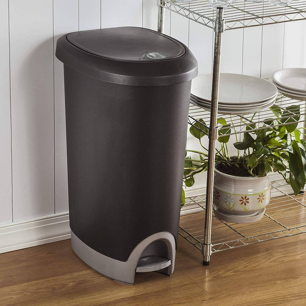 12.6 Gallon Locking StepOn Wastebasket Black 2 Pack Y55482
