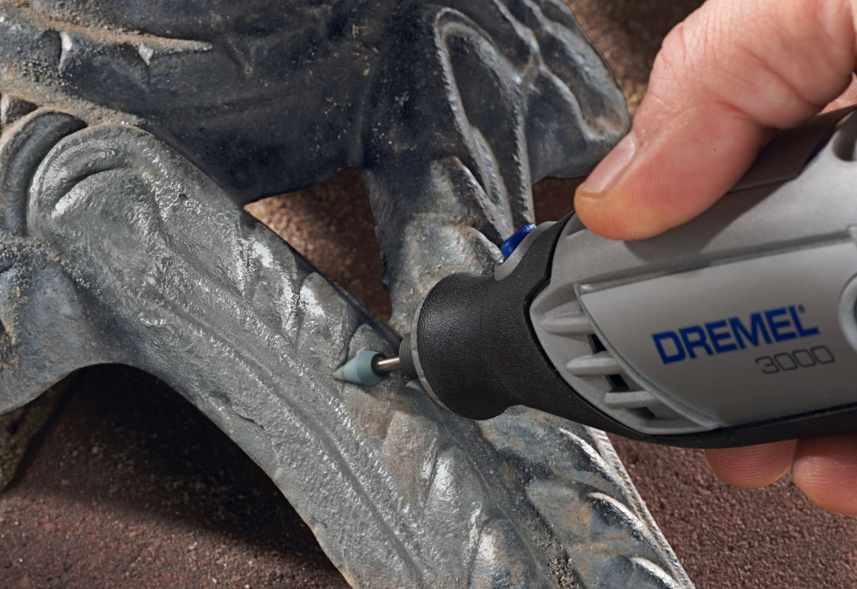 Variable Speed Rotary Tool with 18 Accessories P233