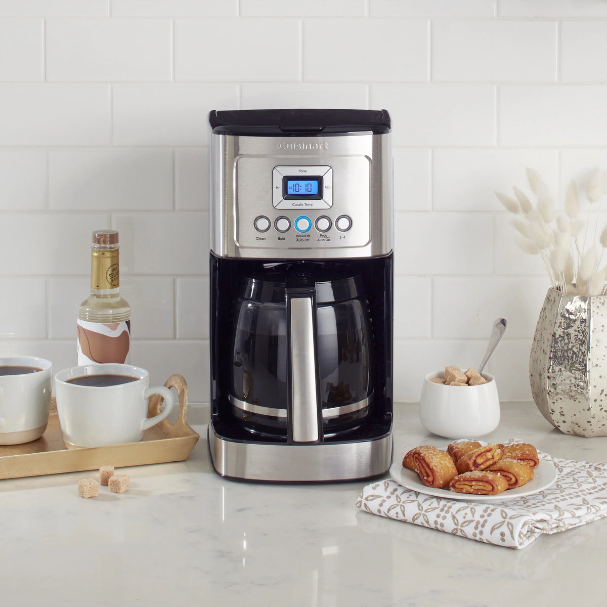 14 Cup Programmable Coffeemaker J159