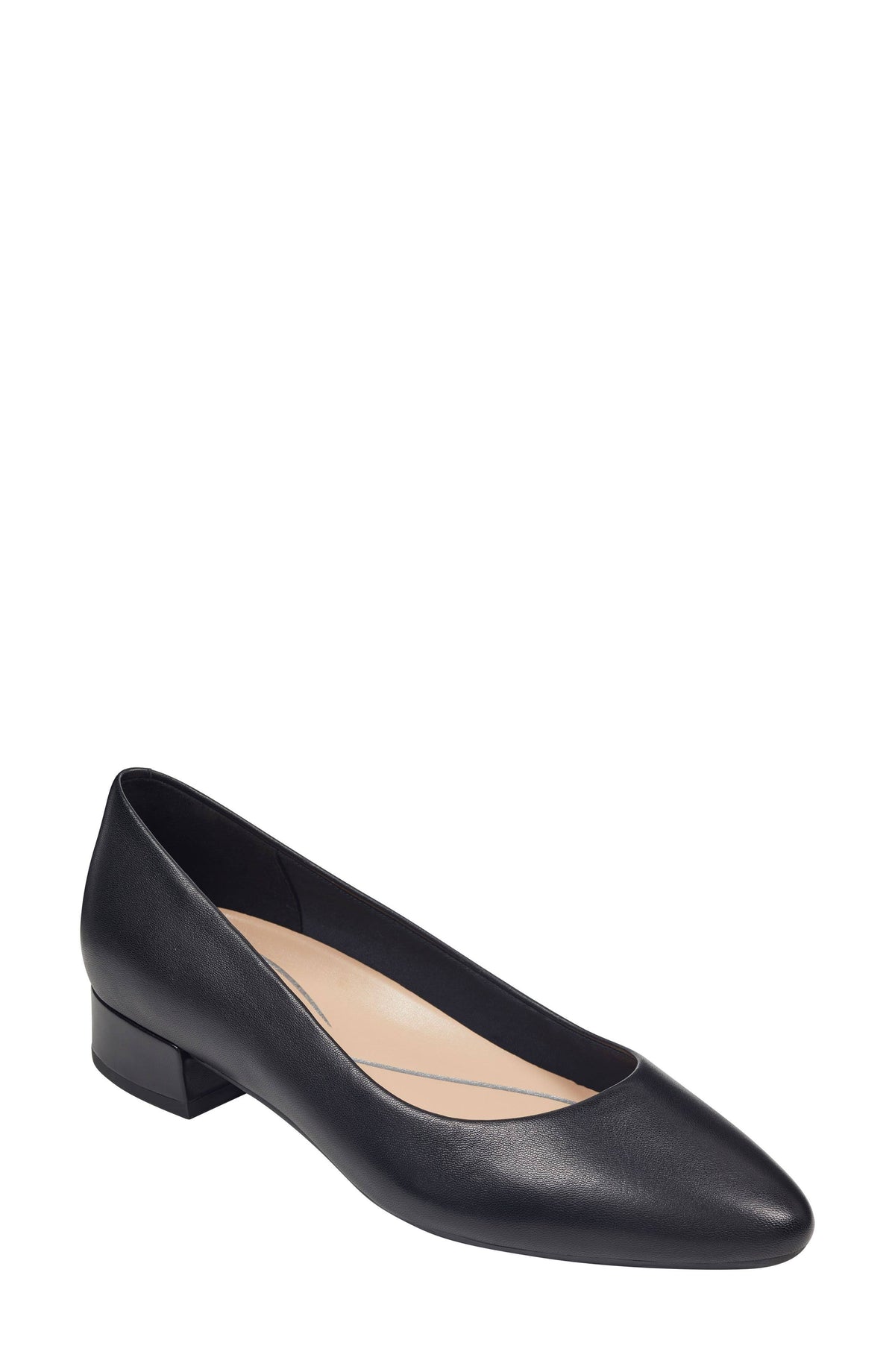 Black Pump D114185