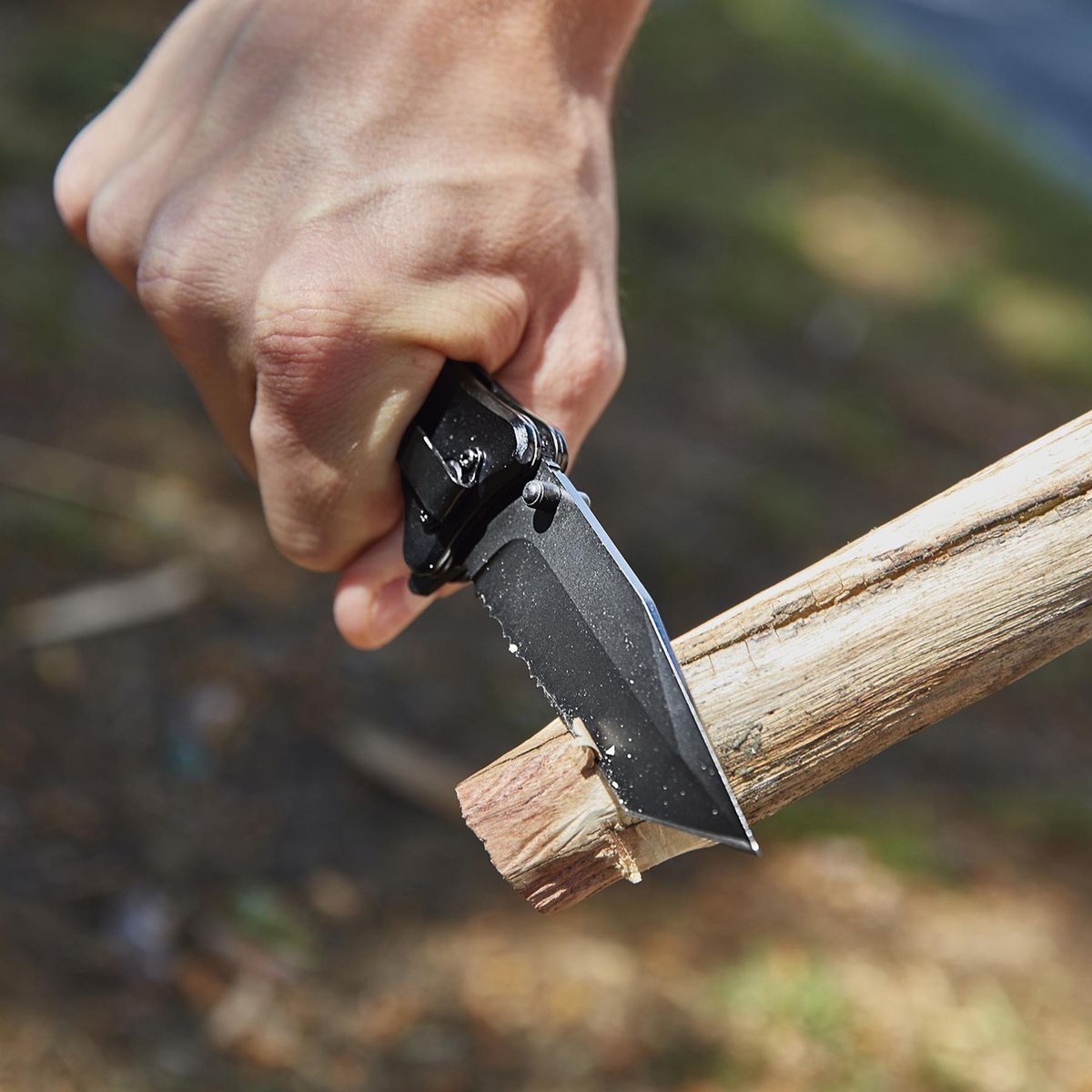 3-2/5 in. Tactical Folding Knife M112