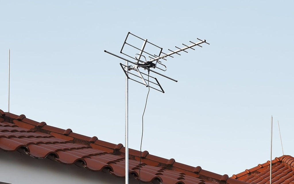 Digital Amplified Outdoor HDTV Antenna H8310