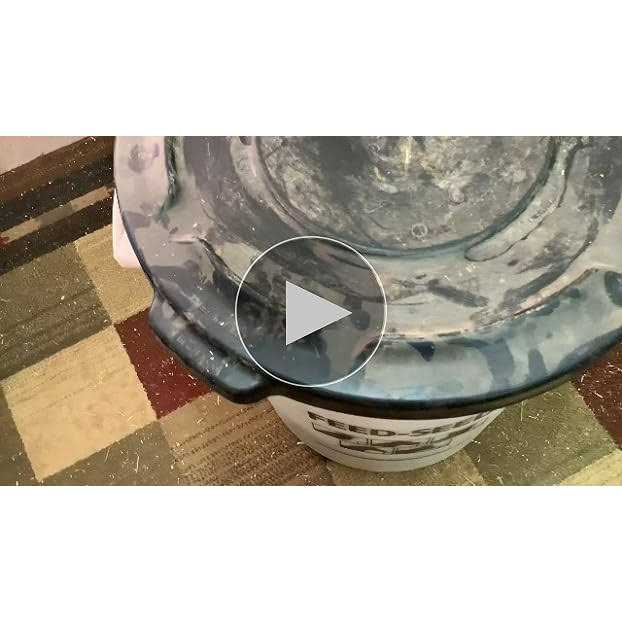 Feed-Seed Container with Lid F161010