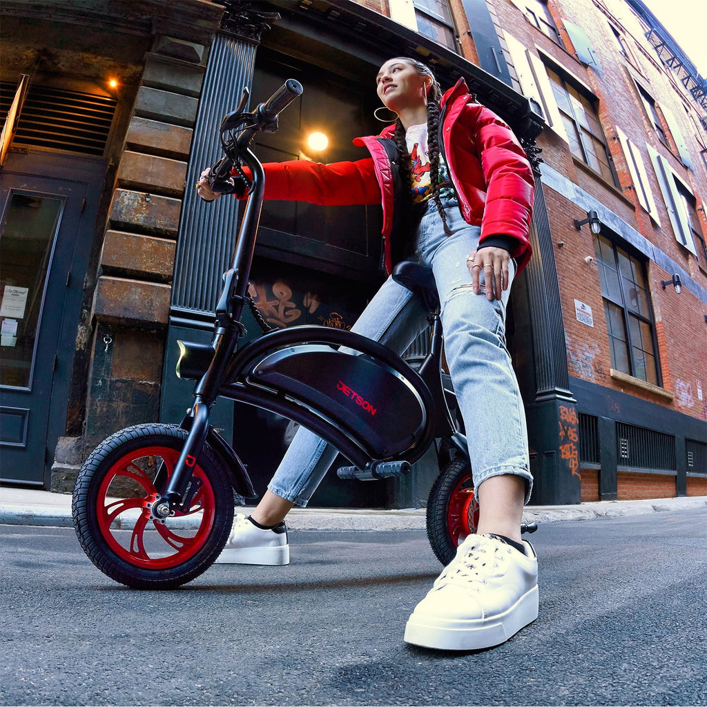 Folding Electric Ride-On with Twist Throttle, Black S32333