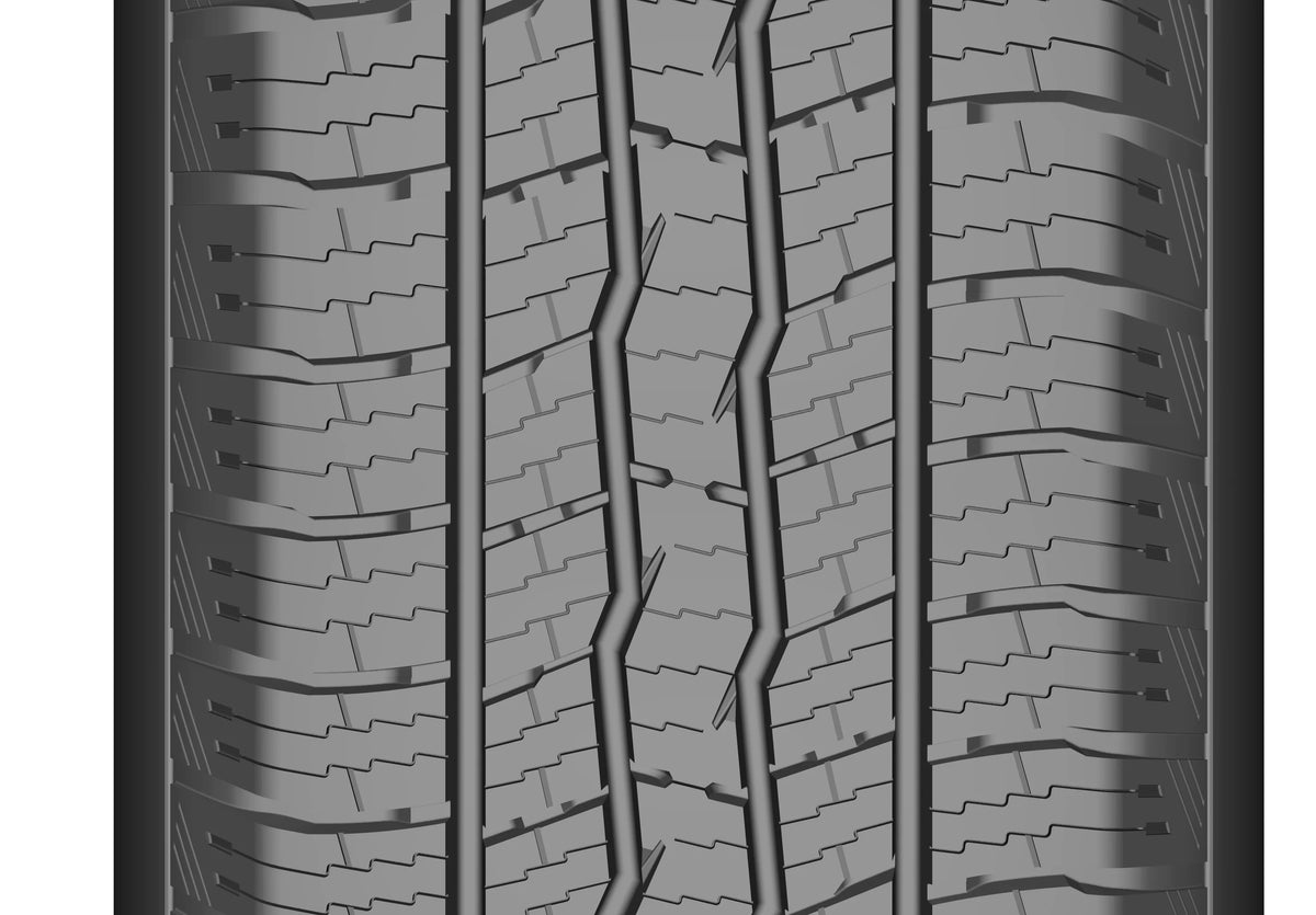 255/70R18 113T All-Season Tire V595