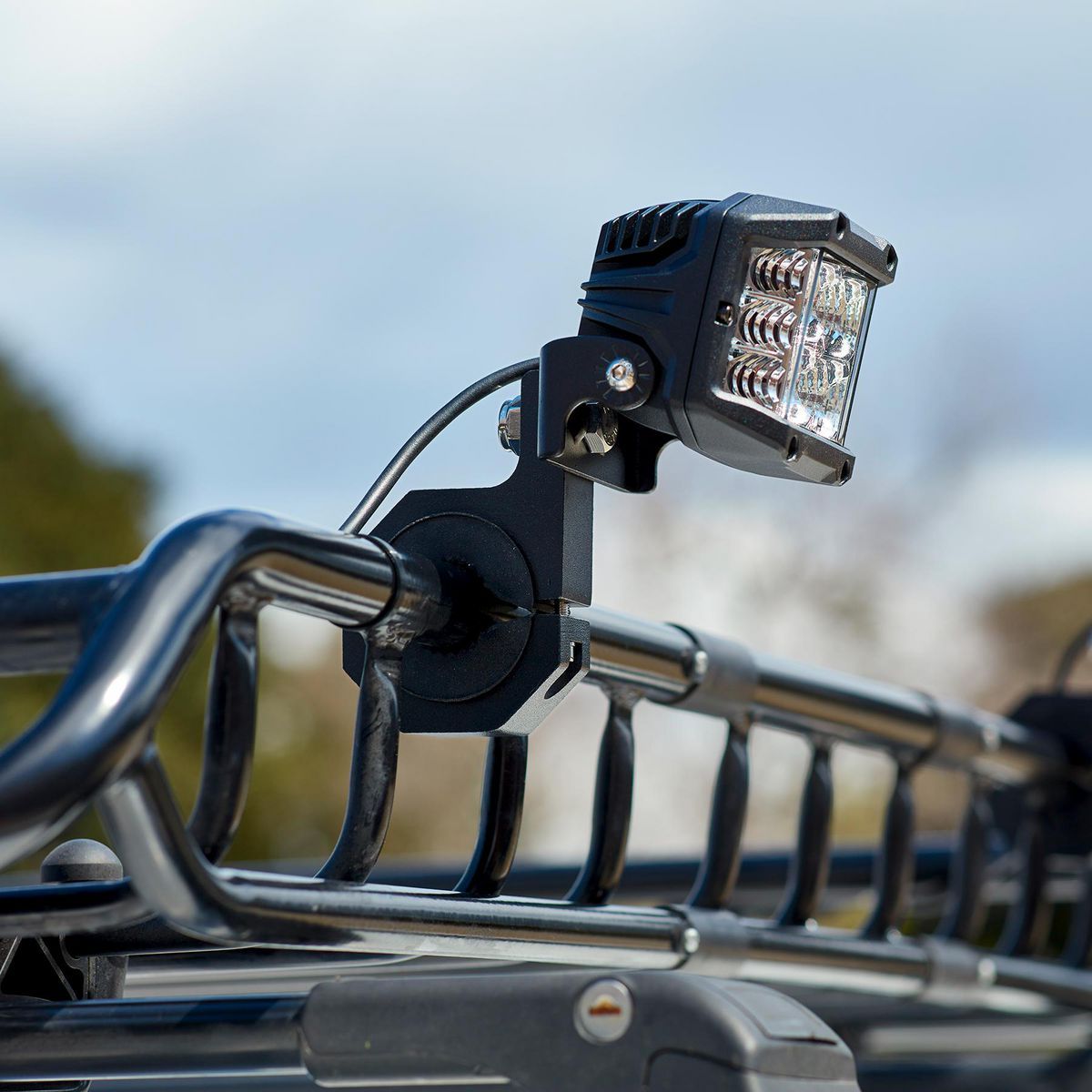 LED Off-Road Light Mount D684