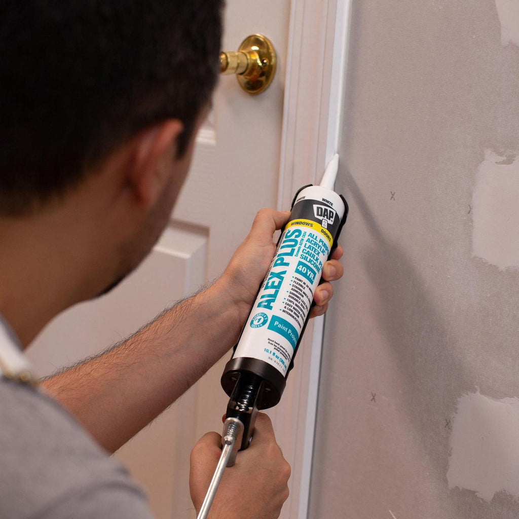 White Acrylic Latex Silicone Caulk T47708